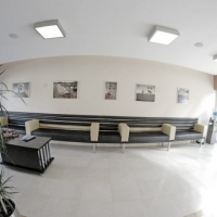 képgaléria a váróban